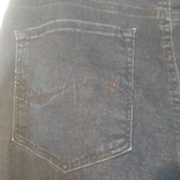 Lee Easy Fit women's size 16 medium dark blue capri - Picture 9 of 15